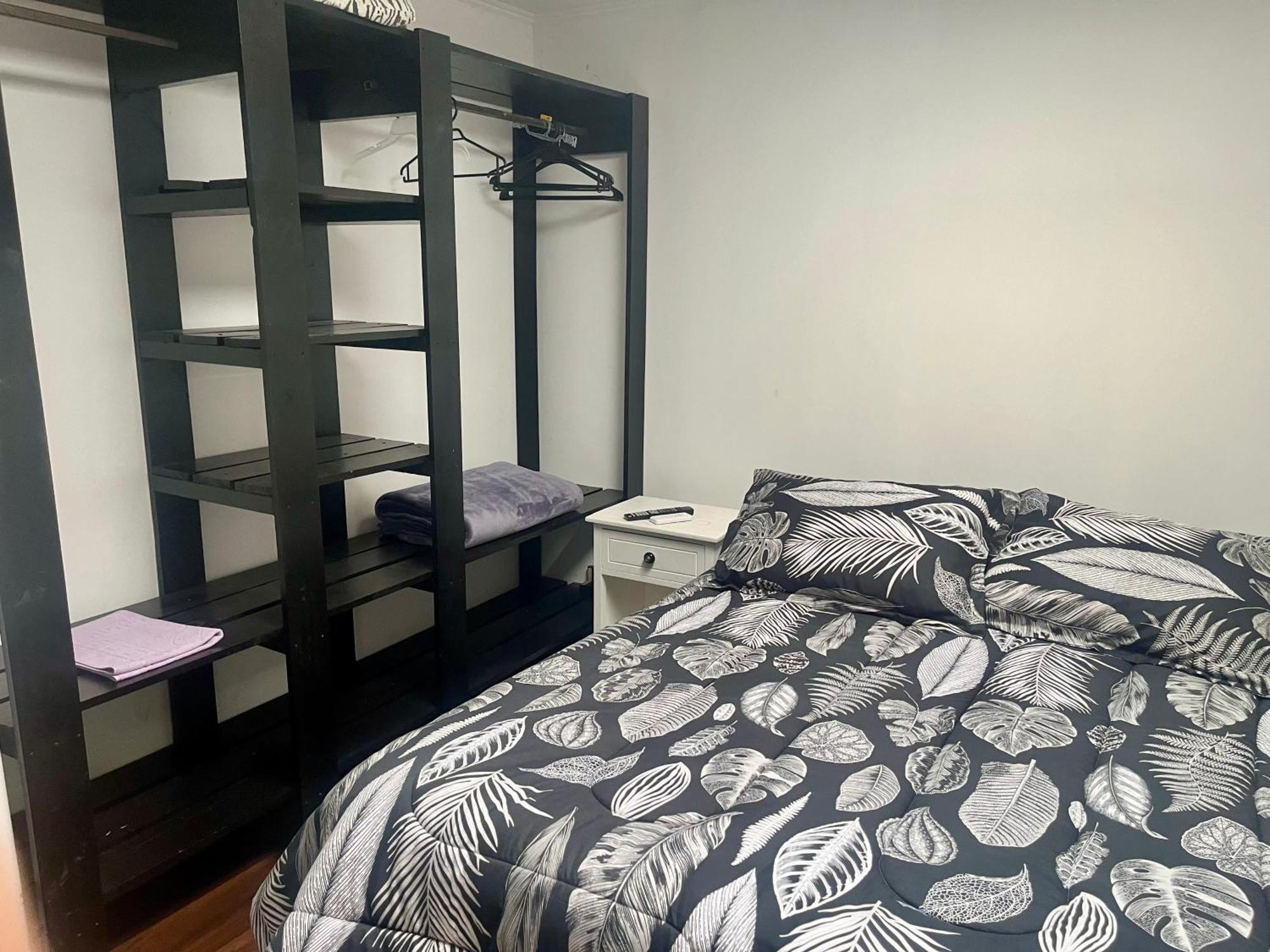 Hostel Tu Espacio Re - Habitaciones Cerca Del Aeropuerto 圣地亚哥 外观 照片